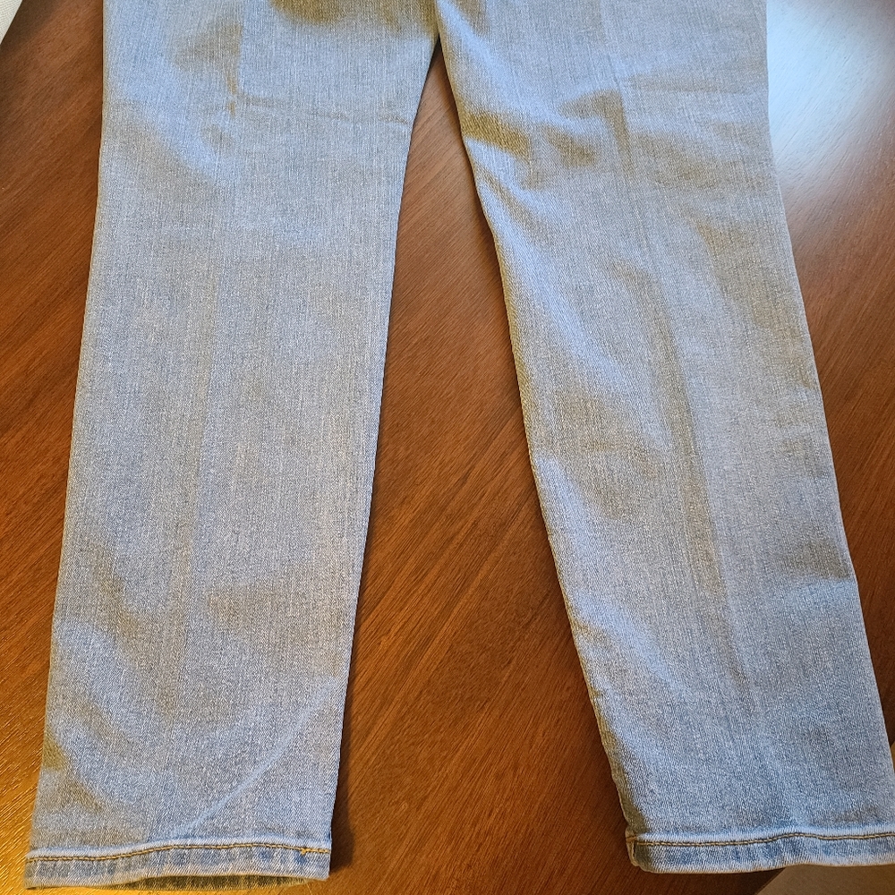 LOFT Modern Skinny Jeans - Picture 6 of 6